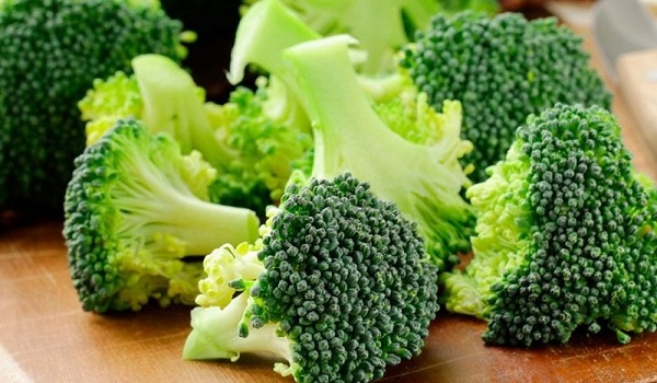 مضرات مصرف بیش از حد کلم بروکلی